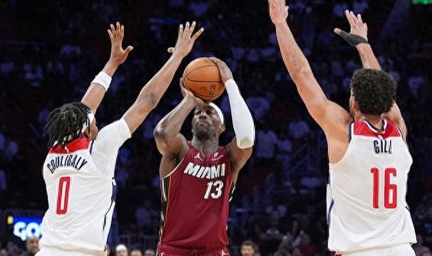 天天盈球即时比分直播-阿德巴约破纪录，奇才主帅：第四节不像真正的篮球比赛|热火|巴姆-阿德巴约|巴姆·阿德巴约|华盛顿奇才队|NBA常规赛_新浪体育_新浪新闻