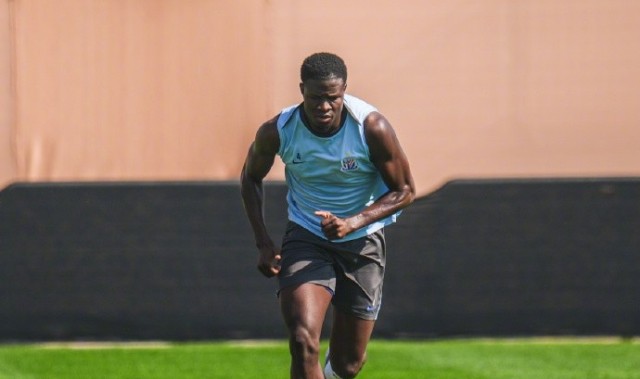 天天盈球在线观看-迪拜冬训进行时⚽🌞️💪